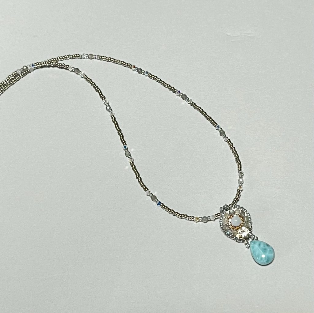 ラリマーのペンダント